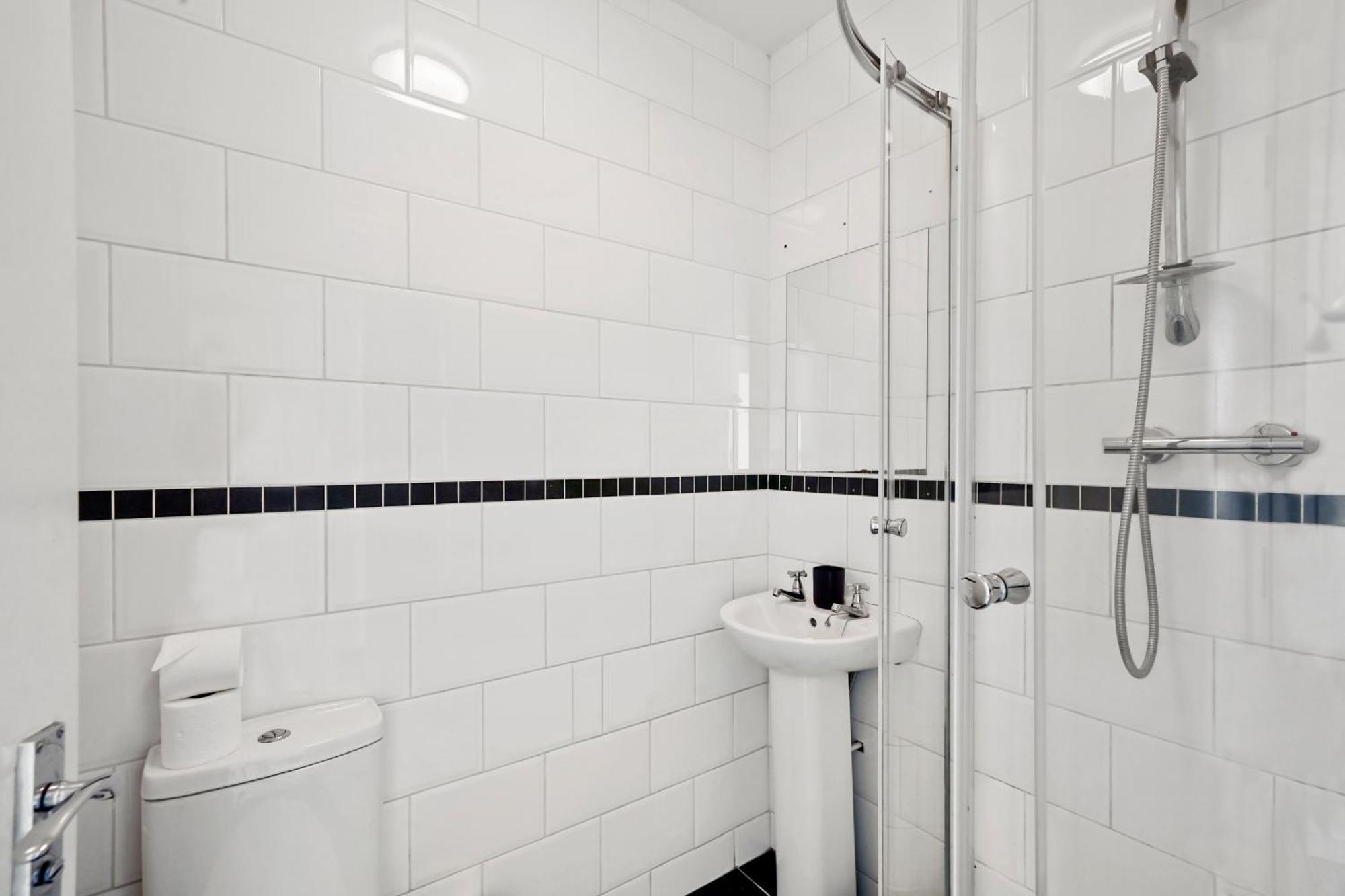 The Elegant Gem - Sleeps 6 Apartment *